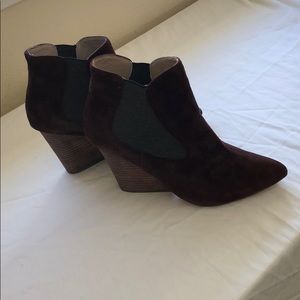 BRAND NEW Steven by Steve Madden suede booties